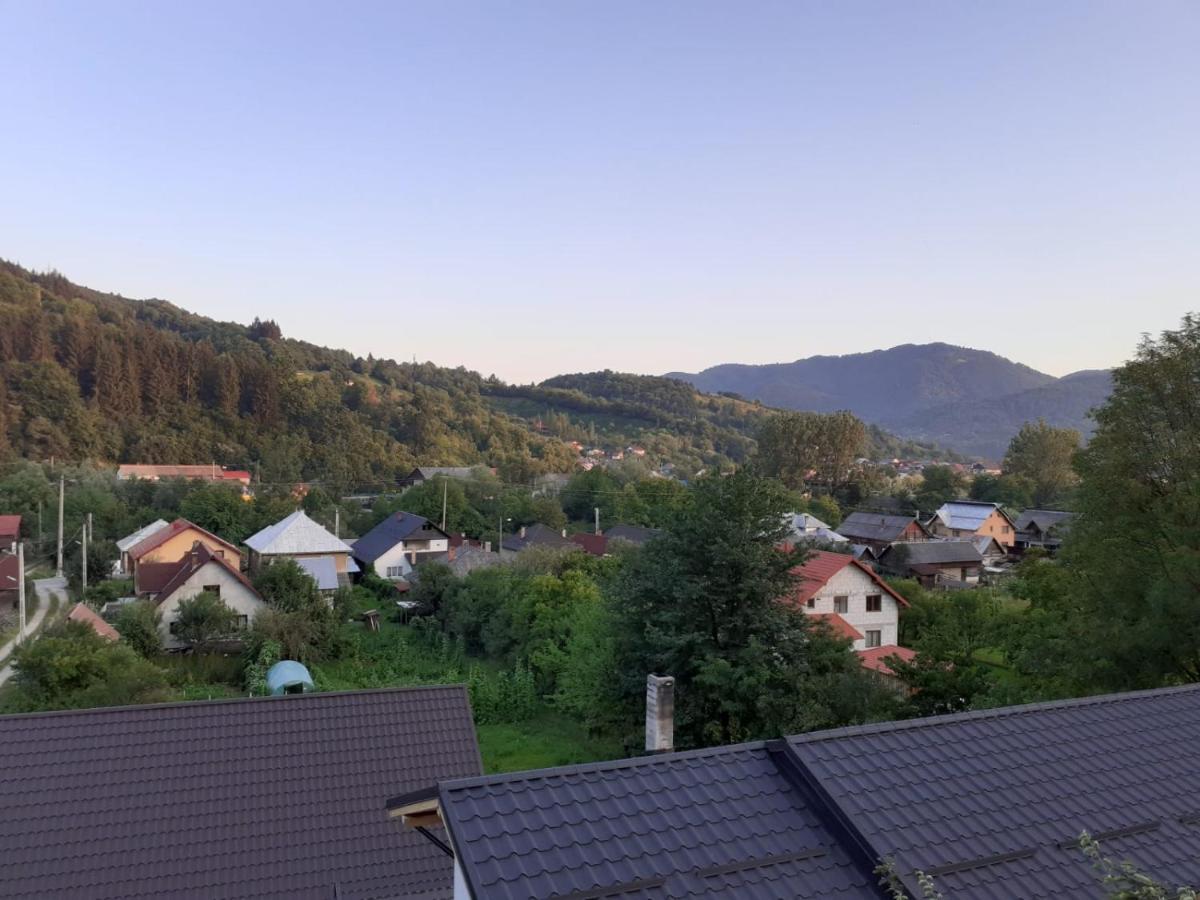 Casa Mara Viseu De Sus Hotel Екстериор снимка