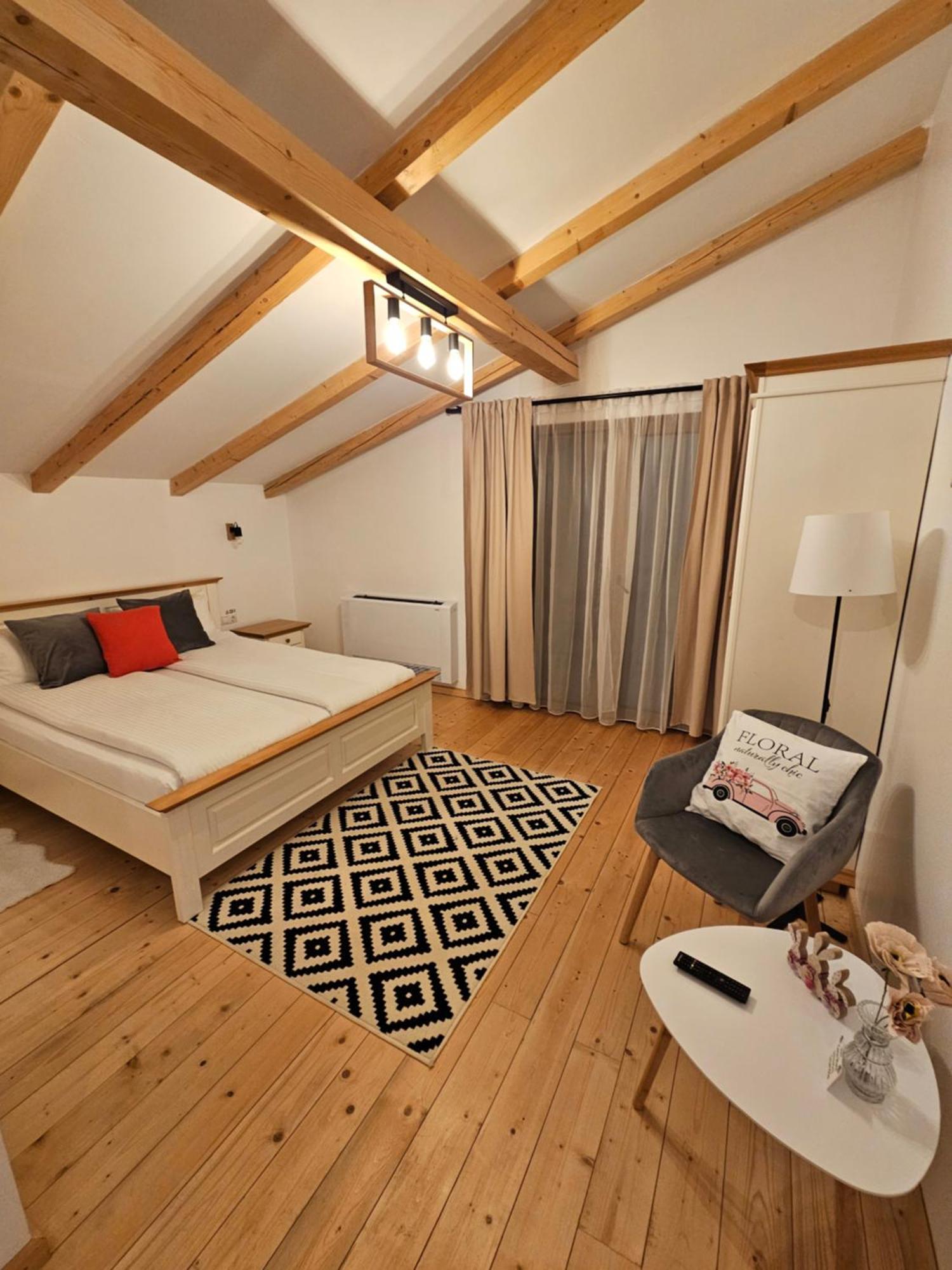 Casa Mara Viseu De Sus Hotel Екстериор снимка