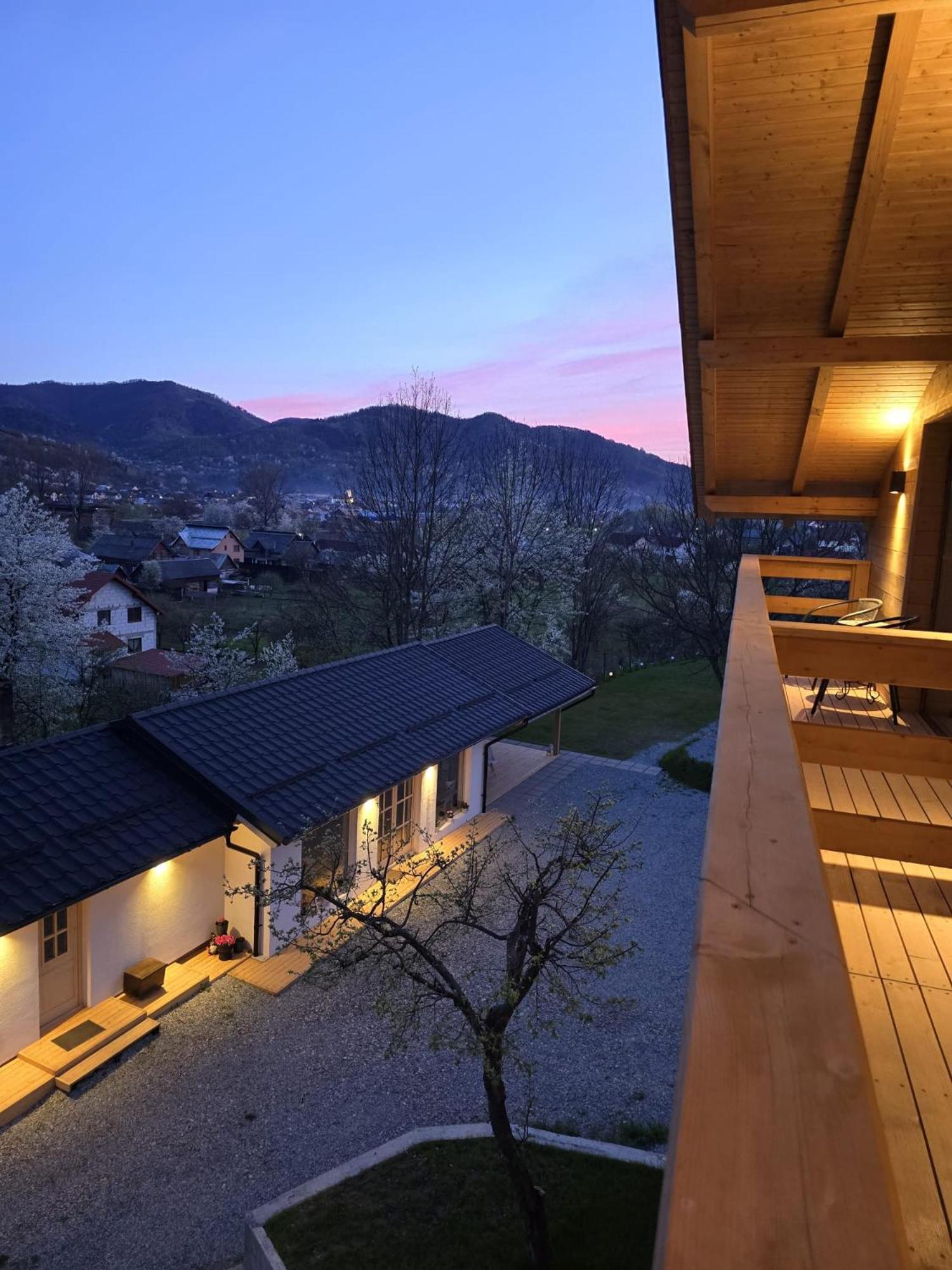Casa Mara Viseu De Sus Hotel Екстериор снимка