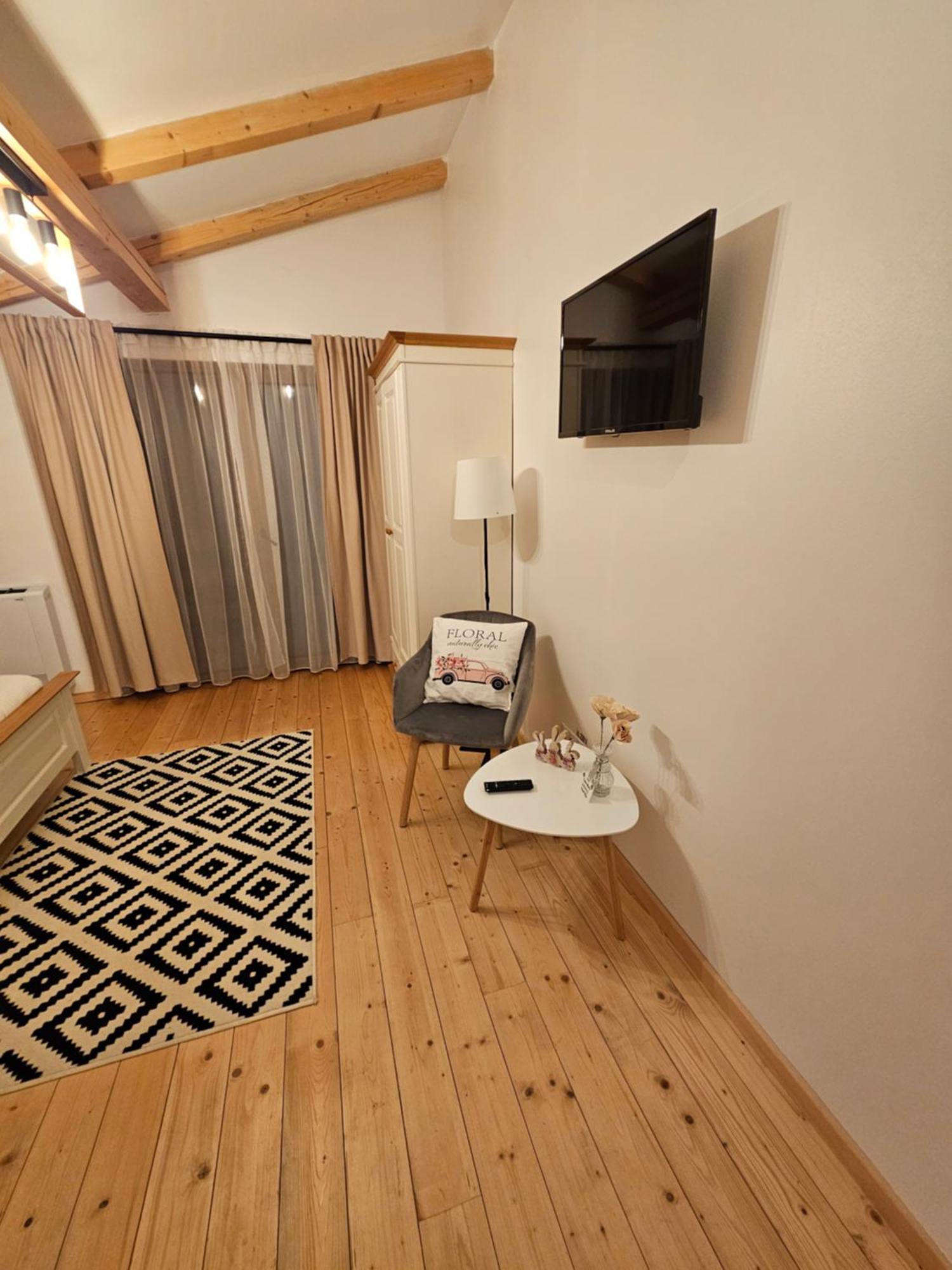 Casa Mara Viseu De Sus Hotel Екстериор снимка