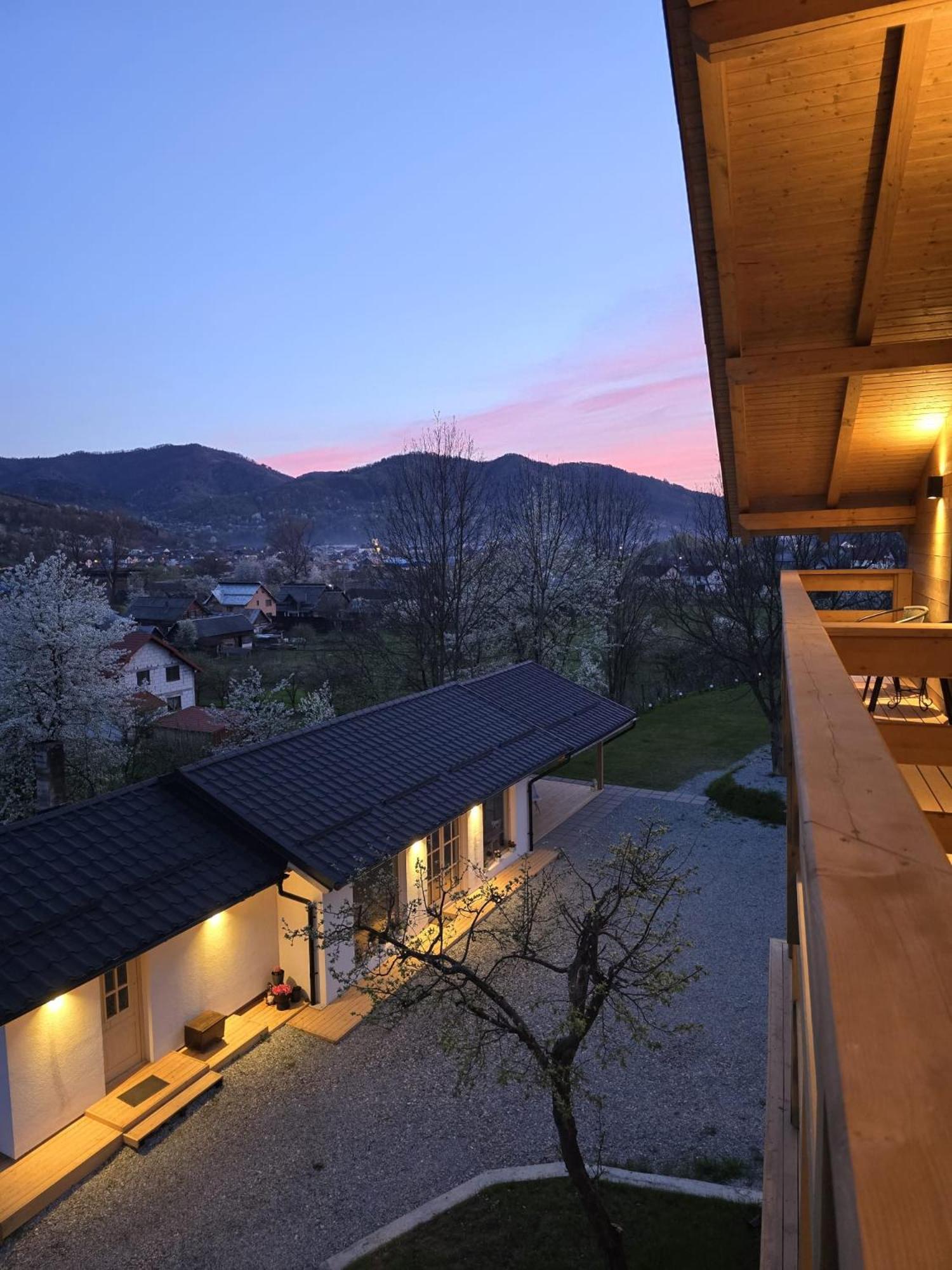 Casa Mara Viseu De Sus Hotel Екстериор снимка